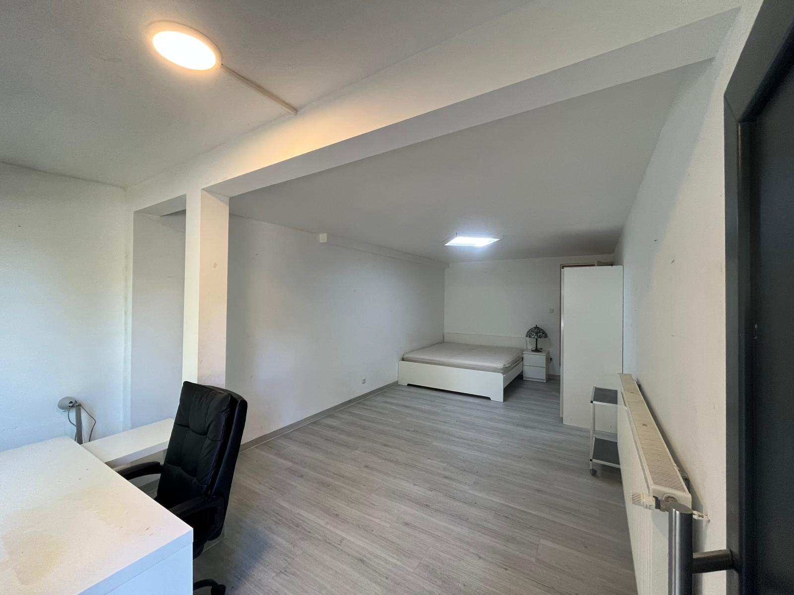 38 m² möbliertes 2-Zimmer-Apartment Nr. 7 (Neubau 2026) im Äskulapweg, mit Bad, Einbauküche und Waschmaschine in Uni-Nähe