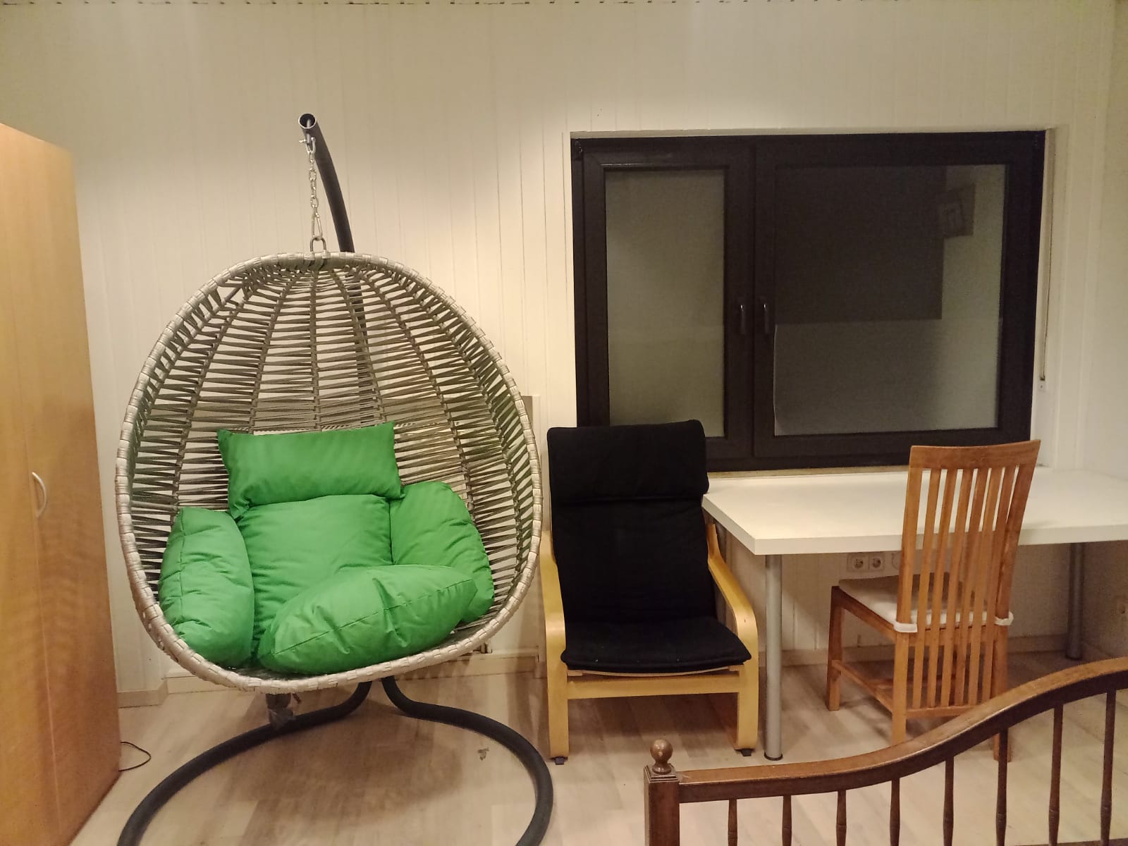 16 qm großes Zimmer Nr. 1 in 128 qm großer WG in Dülmen, mit Garten, möbliert, in Bahnhofsnähe, mit Zug 15 min. bis Münster Hbf